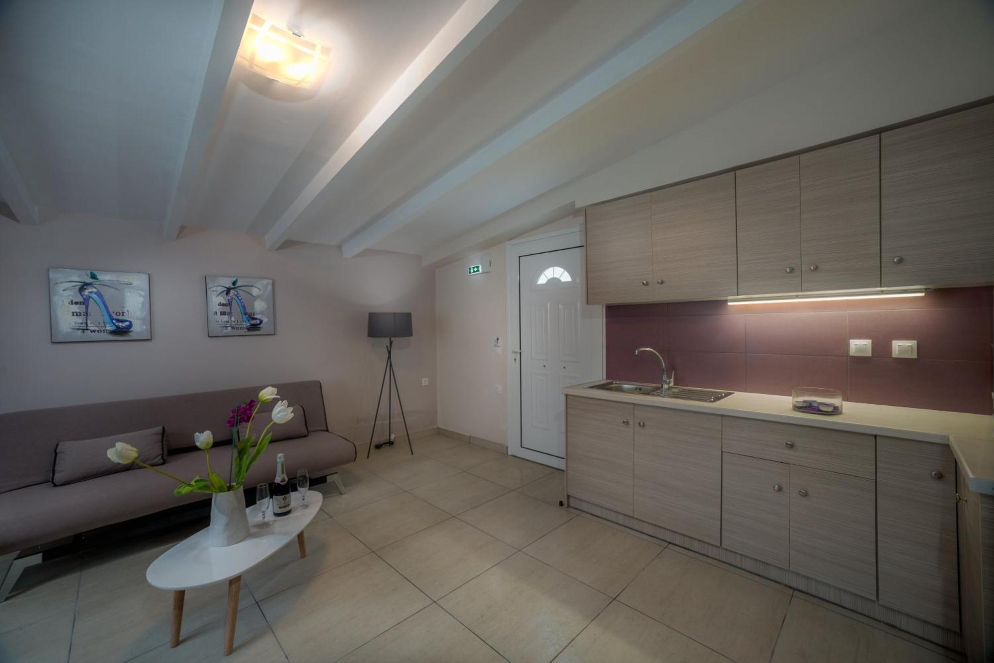 Tesys Studios And Apartments Λαγανάς Εξωτερικό φωτογραφία